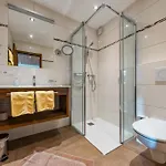 Haus Platina